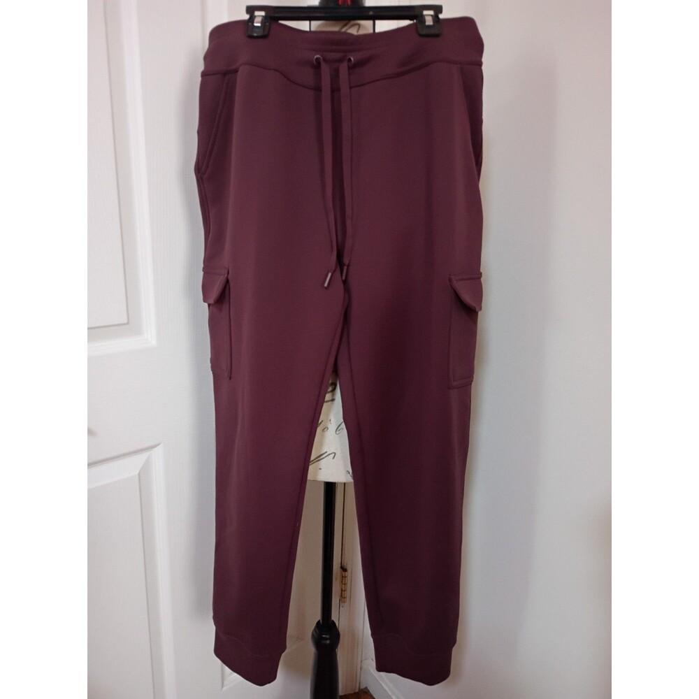 32 Degrees Heat Women's Tech Cargo Jogger Pants in Brown/Burgundy.Size M Sku0091